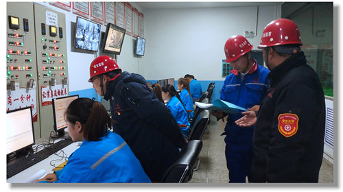 內(nèi)蒙宜化大力開(kāi)展“查三違”活動(dòng)(圖3) 內(nèi)蒙宜化大力開(kāi)展“查三違”活動(dòng)(圖3)