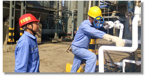 雙環(huán)公司開(kāi)展新一輪反違章活動(dòng)(圖3) 雙環(huán)公司開(kāi)展新一輪反違章活動(dòng)(圖3)