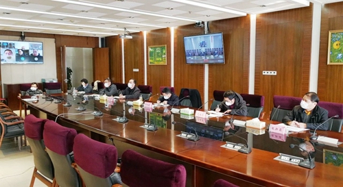 宜化集團召開工作調(diào)度視頻會(圖1) 宜化集團召開工作調(diào)度視頻會(圖1)