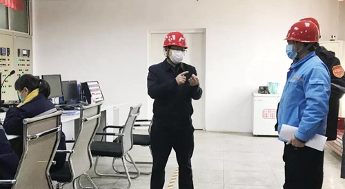 王大真到股份公司檢查疫情防控及安全生產(chǎn)情況(圖1) 王大真到股份公司檢查疫情防控及安全生產(chǎn)情況(圖1)