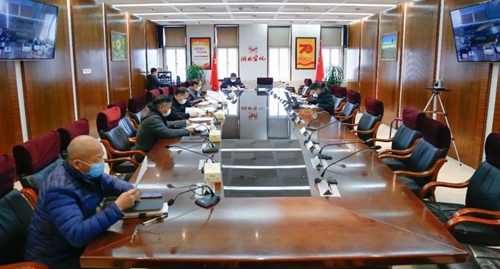 集團(tuán)召開挖潛增效項目評審及技術(shù)專家評聘會議(圖1) 集團(tuán)召開挖潛增效項目評審及技術(shù)專家評聘會議(圖1)