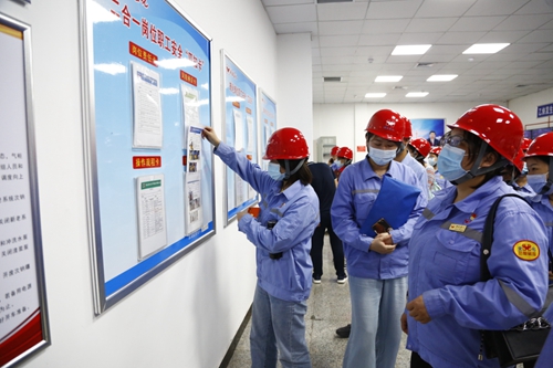 集團(tuán)組織開展“三在工程”現(xiàn)場(chǎng)觀摩活動(dòng)(圖2) 集團(tuán)組織開展“三在工程”現(xiàn)場(chǎng)觀摩活動(dòng)(圖2)