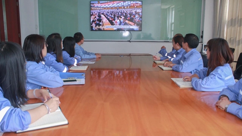 向抗疫英雄致敬！宜化集團組織收看全國抗擊新冠肺炎疫情表彰大會(圖8)