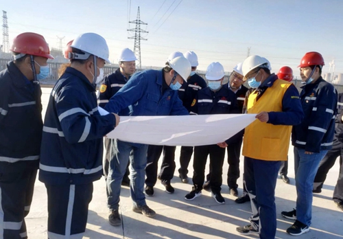 王大真到新疆宜化、新疆宜化礦業(yè)走訪慰問(wèn)干部職工(圖3)