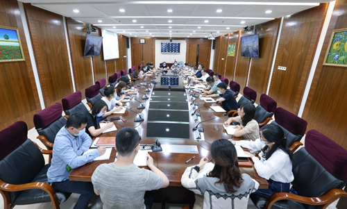 集團(tuán)召開辦公室系統(tǒng)工作會議(圖1) 集團(tuán)召開辦公室系統(tǒng)工作會議(圖1)