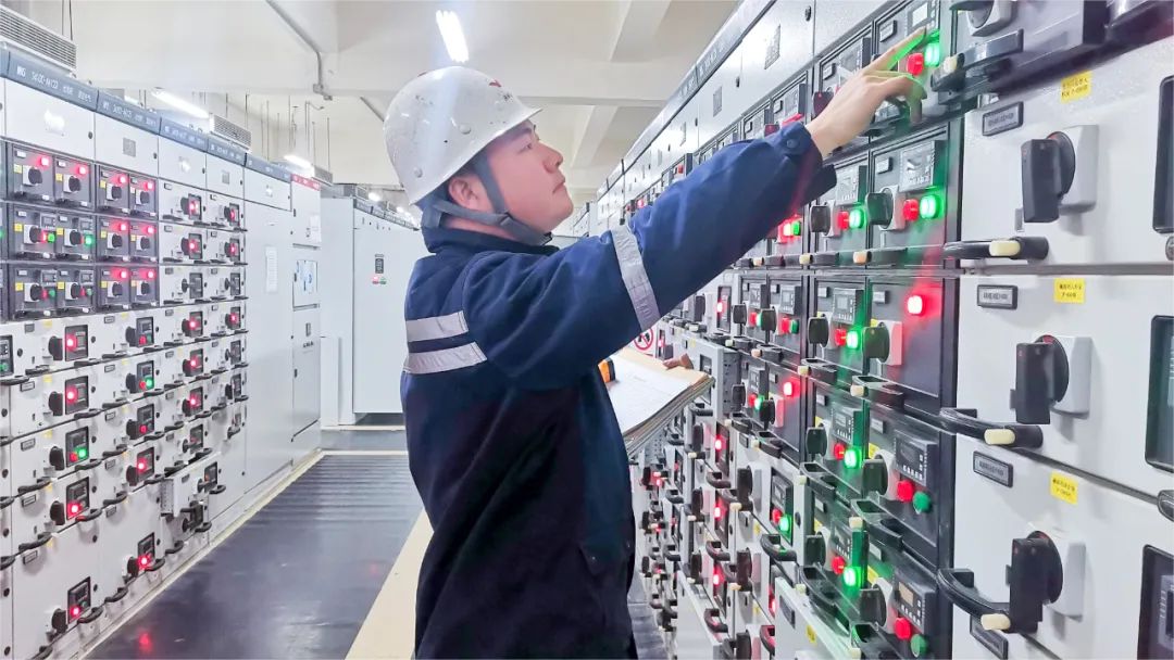 【宜化榜樣】新材料公司楊帆：扎根一線精耕細(xì)作，不負(fù)韶華淬煉匠心(圖5)