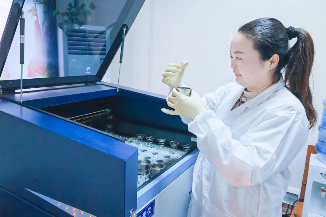 【宜化榜樣】股份公司黃冬燕：立足分析崗位，爭當技術能手(圖4)