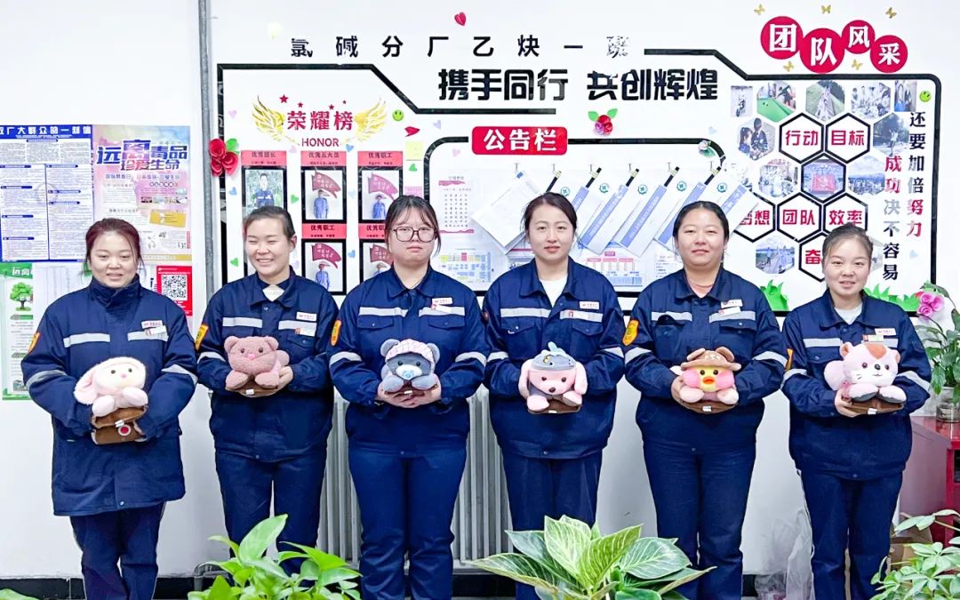 新疆宜化乙炔車間運(yùn)行一班：立足崗位強(qiáng)技能，凝心聚力創(chuàng)佳績(jī)(圖3)