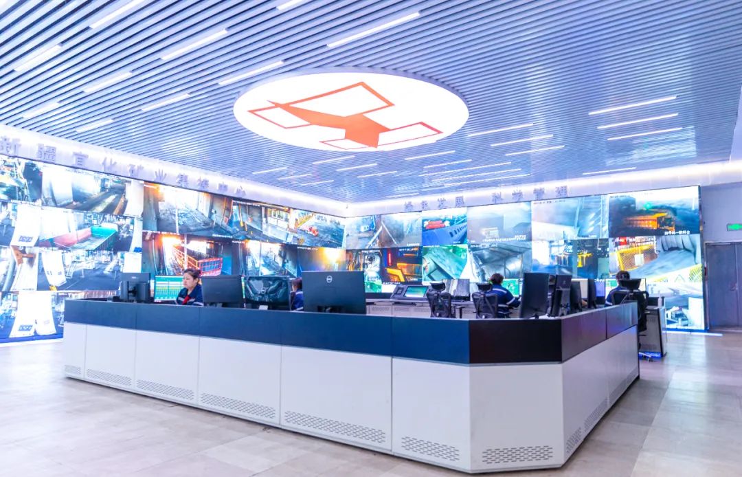 新疆宜化礦業(yè):鉚足干勁奮戰(zhàn)“開(kāi)門(mén)紅”(圖4) 新疆宜化礦業(yè):鉚足干勁奮戰(zhàn)“開(kāi)門(mén)紅”(圖4)