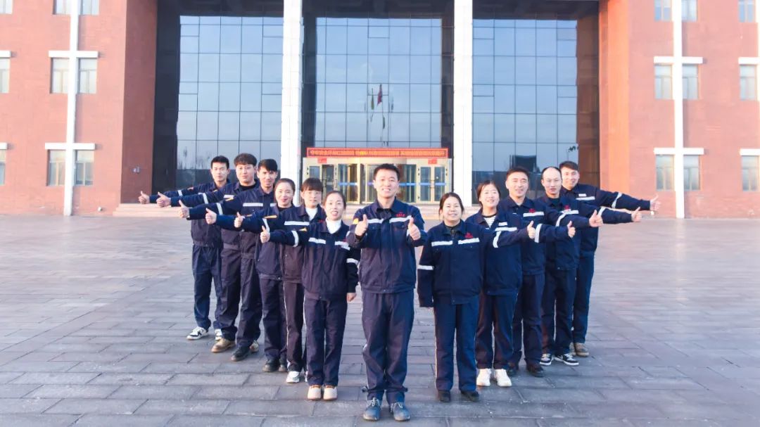 新疆宜化電石車間二一班：強化班組建設(shè)，筑牢基層基石(圖5)