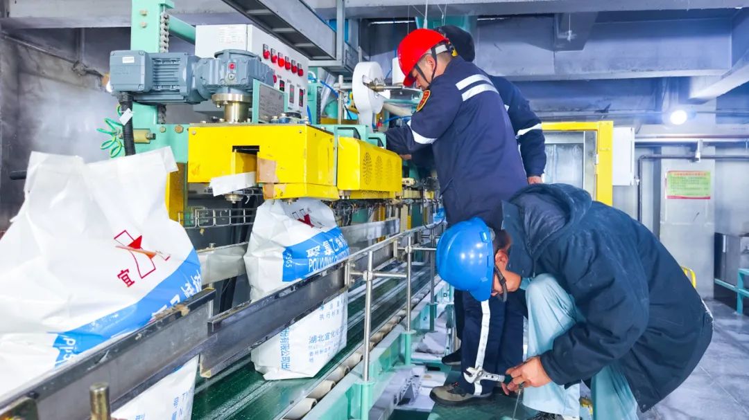 青海宜化PVC產(chǎn)品包裝袋全面升級(圖3) 青海宜化PVC產(chǎn)品包裝袋全面升級(圖3)