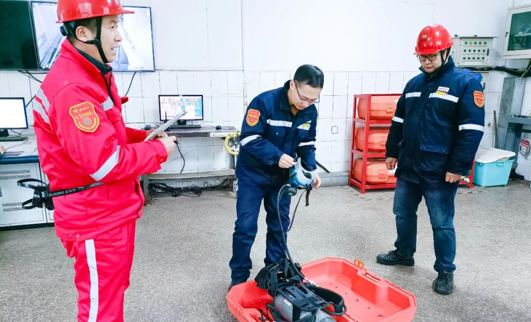 股份公司熱電維修班：精細(xì)管理強(qiáng)基礎(chǔ)，提升技能育人才(圖4)