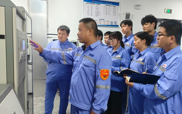 宜化大學(xué)生新工完成崗前培訓(xùn)，開啟職業(yè)新篇章
