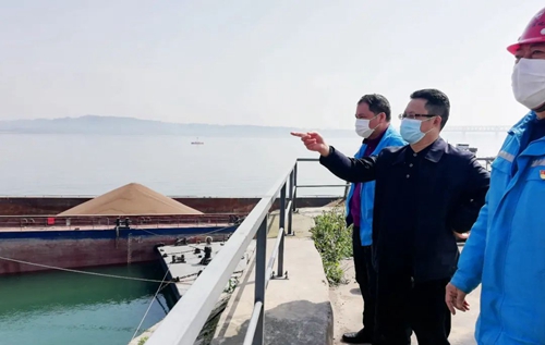 王大真到楚星公司檢查疫情防控及安全生產(chǎn)工作