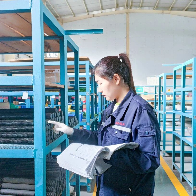 【宜化榜樣】聯(lián)化公司阿榮：敬業(yè)釋初心，用心做好倉(cāng)儲(chǔ)管理