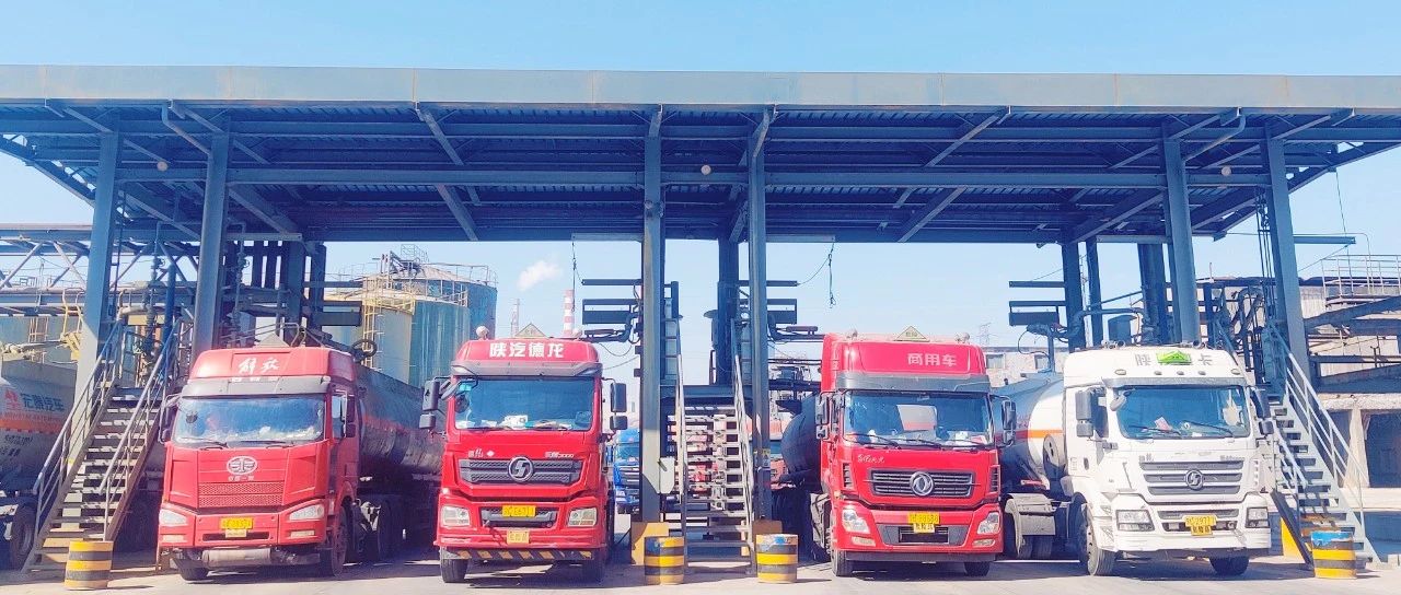 喜訊！內(nèi)蒙宜化醫(yī)藥級鹽酸成功下線